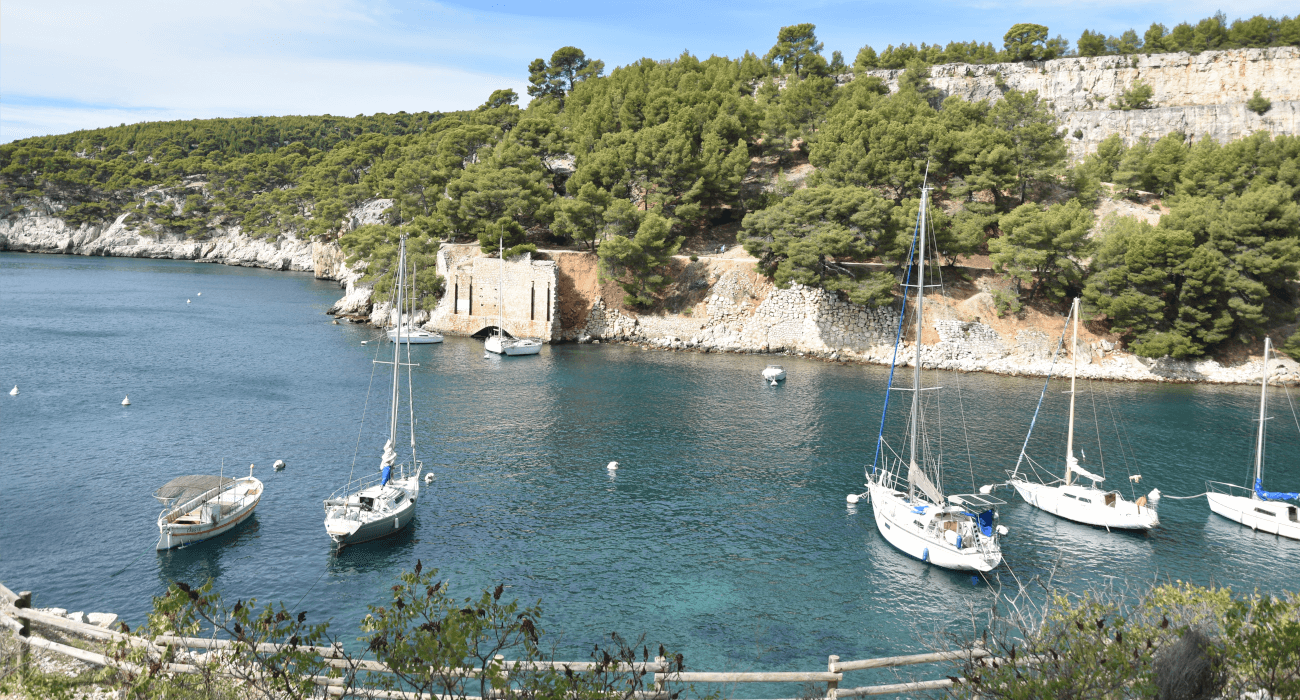 Calanque de Port-Miou vue depuis la presqu'île